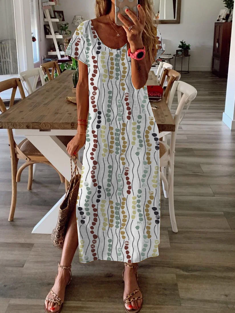 Vetement hippie chic Robe Blanche Tricotée Droite à Manches Courtes