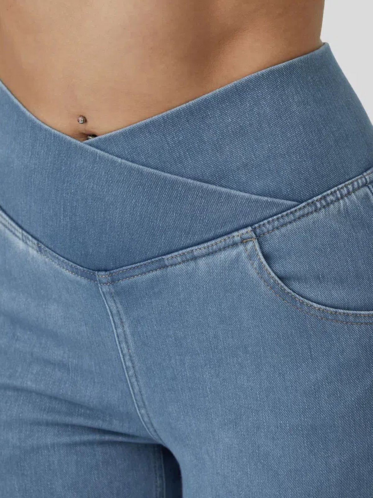 Jeans Femmes Décontracté Plain Printemps / Automne Naturel à Haute Élasticité Coupe Régulière Pantalon à pattes d'éléphant Toile de Jean Régulier