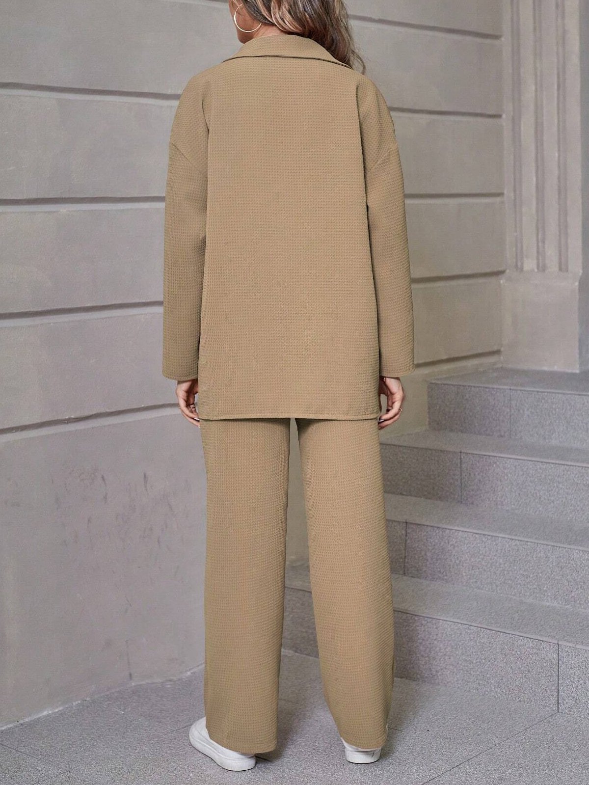 Deux Pièces Ensembles Femmes Décontracté Plain Printemps / Automne Ample Manches Longues Col Rond Top Avec Pantalons Droit Régulier
