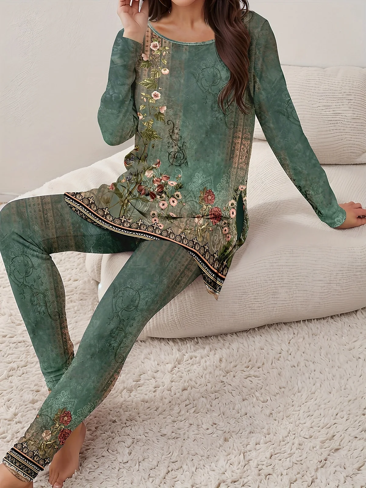 Deux Pièces Ensembles Décontracté Floral Printemps / Automne Quotidien Jersey Col Rond Top Avec Pantalons Droit Régulier pour Femmes