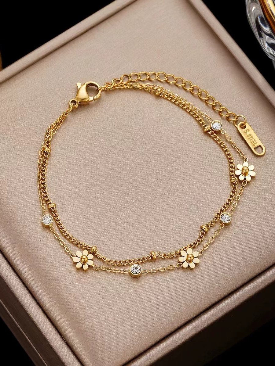 Bracelets Femmes Urbain Floral Toutes Les Saisons Forage à chaud Faire la navette Métal multicouche Bracelet