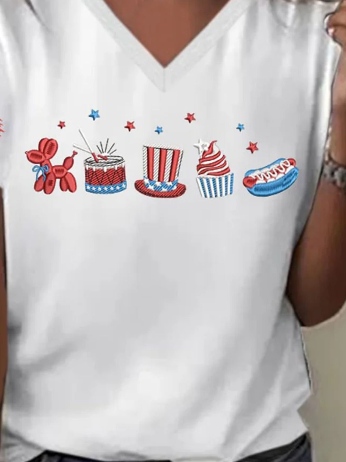 T-shirts Femmes Décontracté Été Drapeau des États-Unis Polyester Col V Micro-élasticité Coupe Régulière Trapèze Régulier