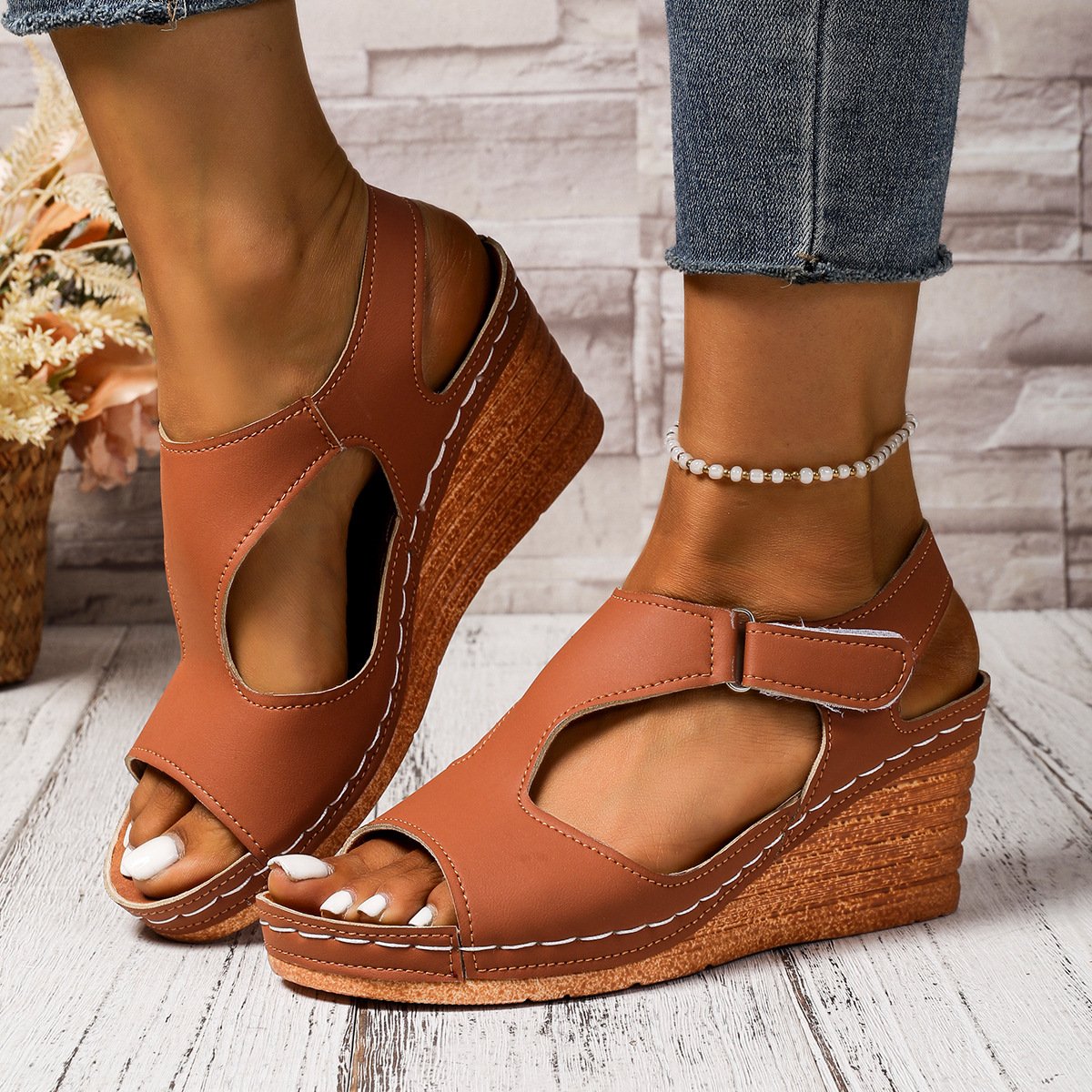 Sandales Rétro Plain Été Quotidien Cuir Cuir Talon de Bloc à Bout Ouvert Boucle Réglable pour Femmes