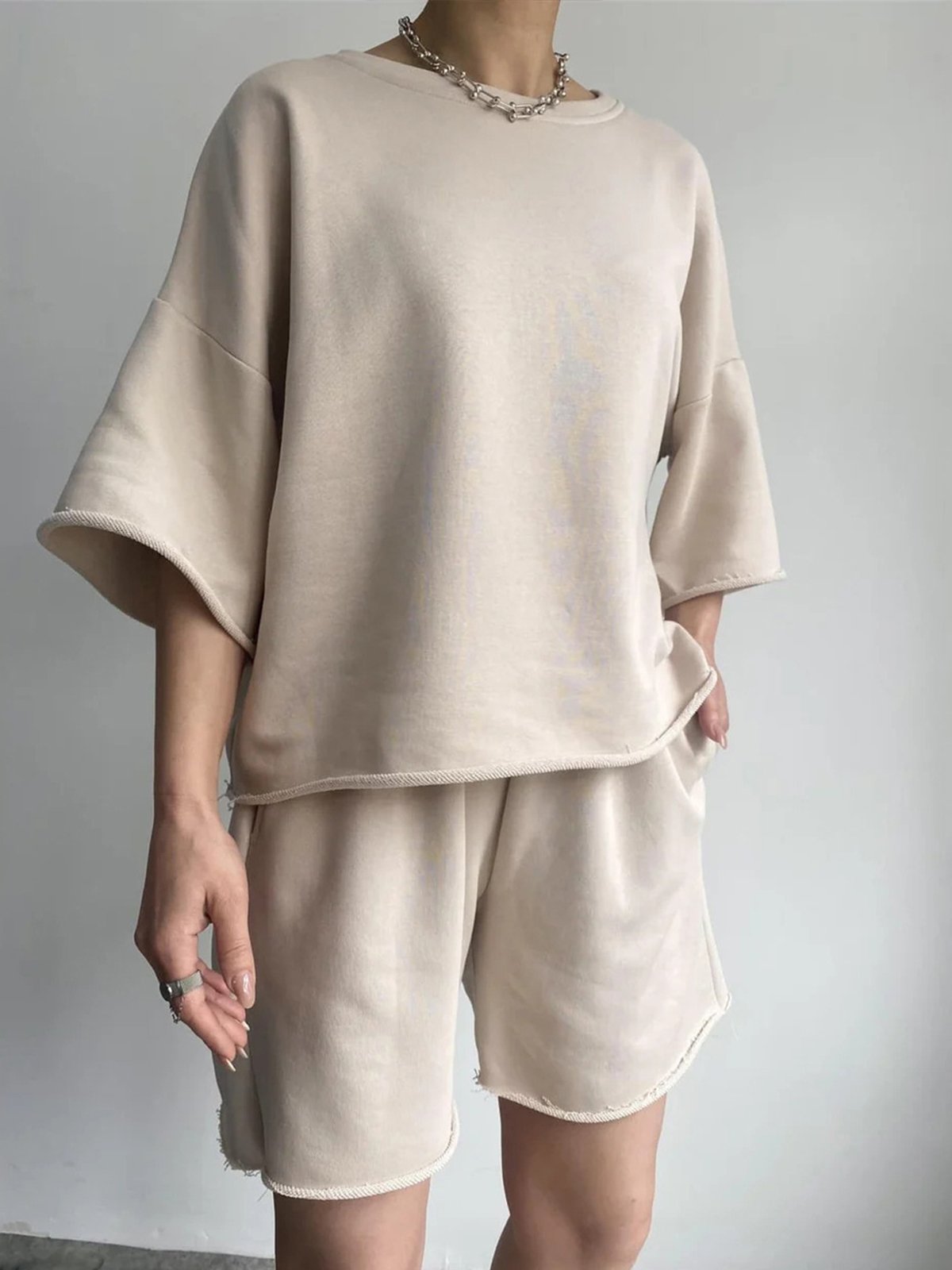 Deux Pièces Ensembles Décontracté Plain Été Micro-élasticité Quotidien Pull-over Col Rond Droit Ensembles courts pour Femmes