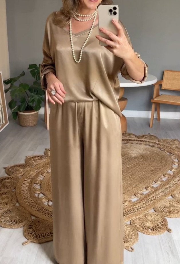 Deux Pièces Ensembles Femmes Élégant Plain Été Micro-élasticité Demi Manche Col Rond Top Avec Pantalons Droit Régulier