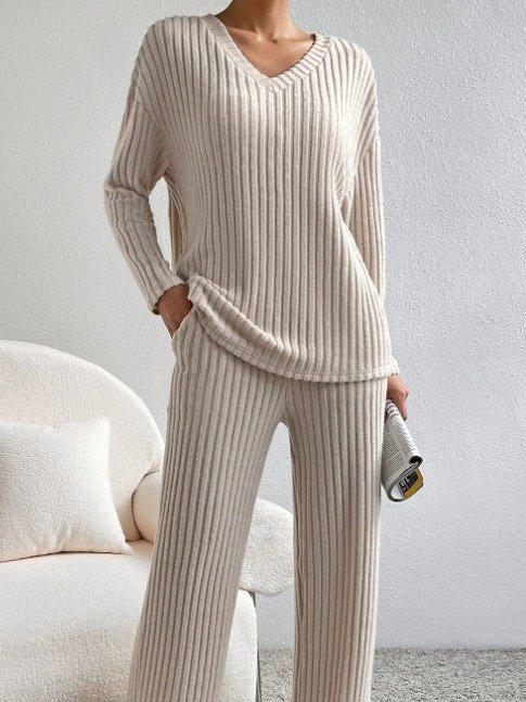 Deux Pièces Ensembles Femmes Sportif Plain Printemps / Automne Col V Naturel Coupe Régulière Manches Longues Droit Régulier