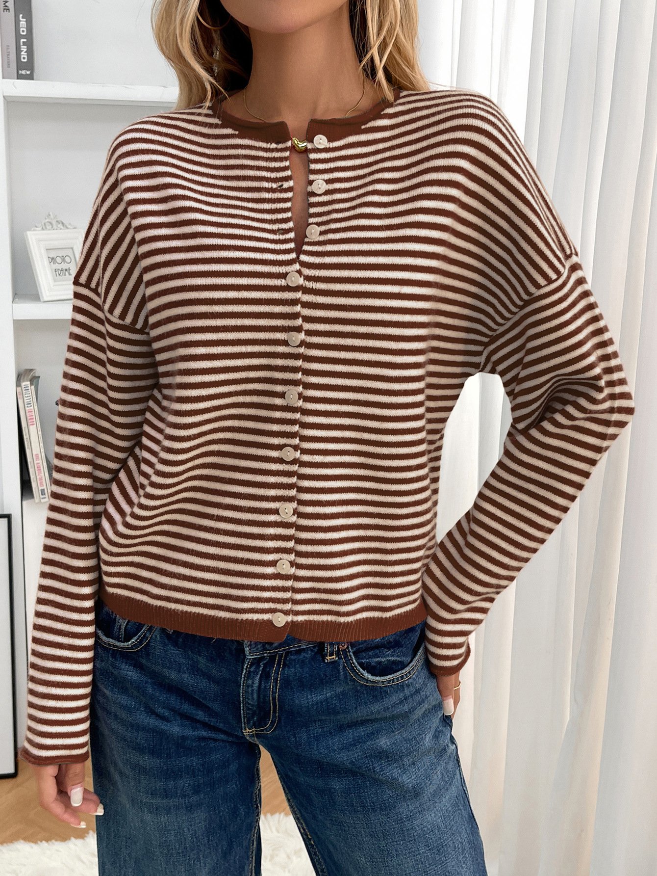 Cardigans Femmes Rayé Décontracté Printemps / Automne Polyester Quotidien Coupe Régulière Col Rond Régulier Élasticité moyenne