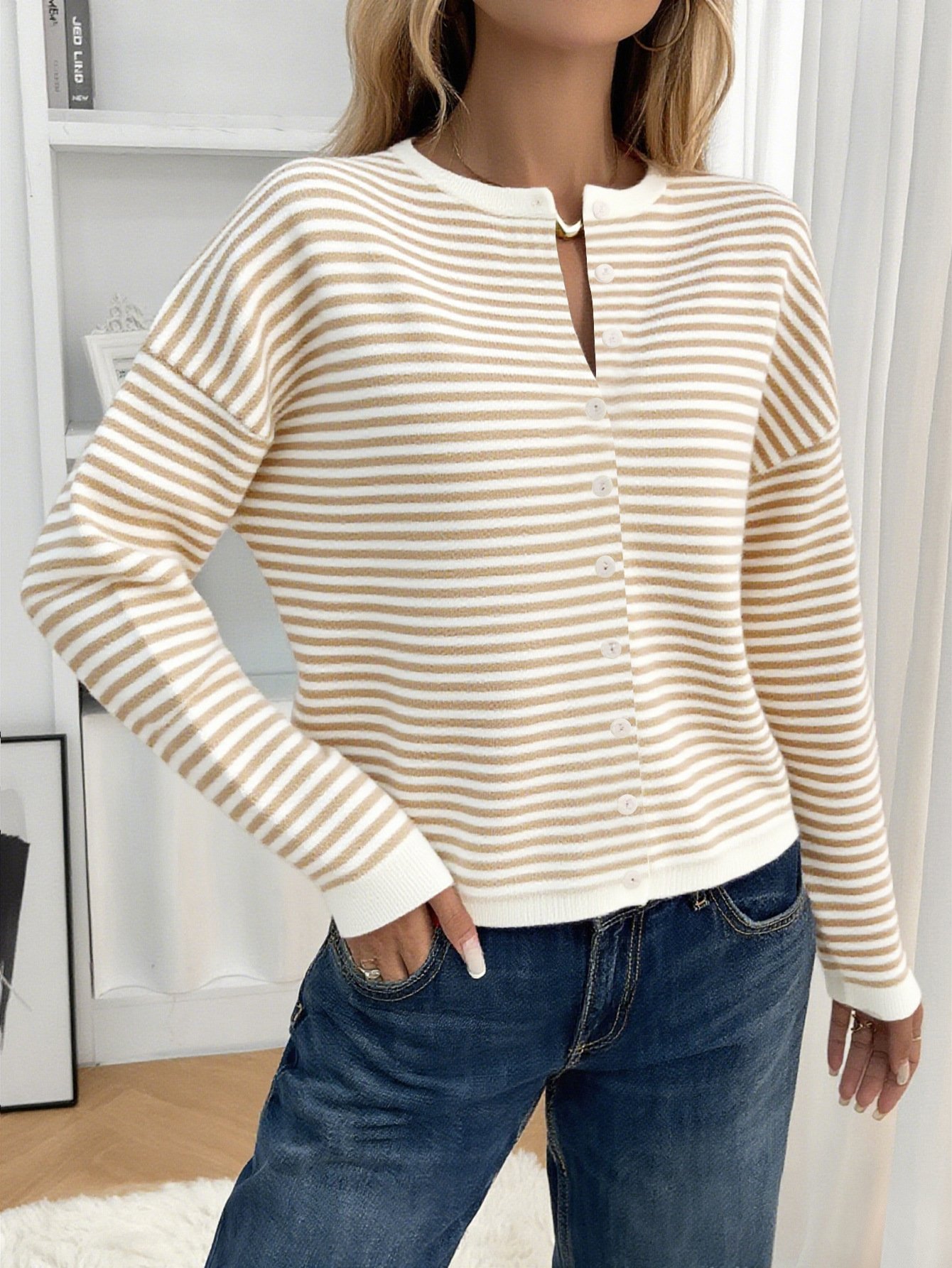 Cardigans Femmes Rayé Décontracté Printemps / Automne Polyester Quotidien Coupe Régulière Col Rond Régulier Élasticité moyenne