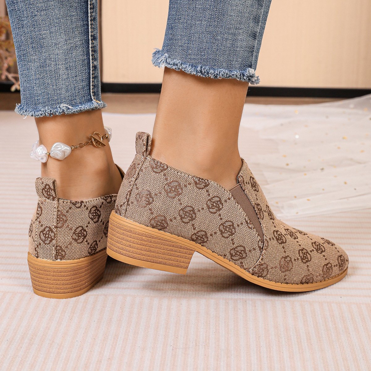 Chaussures à Tige Basse Géométrique Rétro Toutes Les Saisons Quotidien Talon de Bloc Bout Fermé Caoutchouc à Enfiler Chaussures à Tige Basse pour Femmes