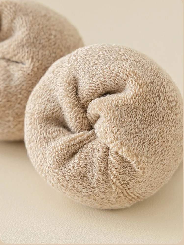 Chaussettes Femmes Simple Plain Toutes Les Saisons Coton Joint Fendu Absorber l'Humidité et Évacuer la Sueur Domestique Standard Régulier