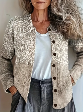 Cardigan au design classique main image 1